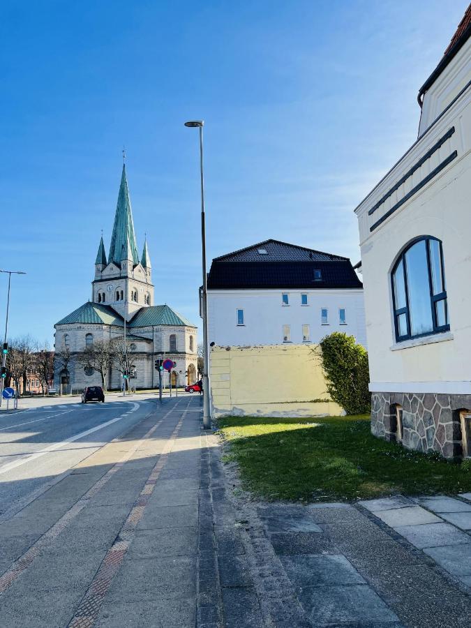 Aday - Frederikshavn City Center - Single Room ภายนอก รูปภาพ